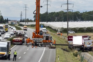 Le trafic a été très fortement perturbé une grosse partie de la journée de jeudi sur l'autoroute A1 entre Morges et Aubonne (VD) en direction de Genève.